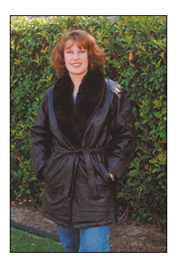 Ladies 3/4 Length Leather Coat